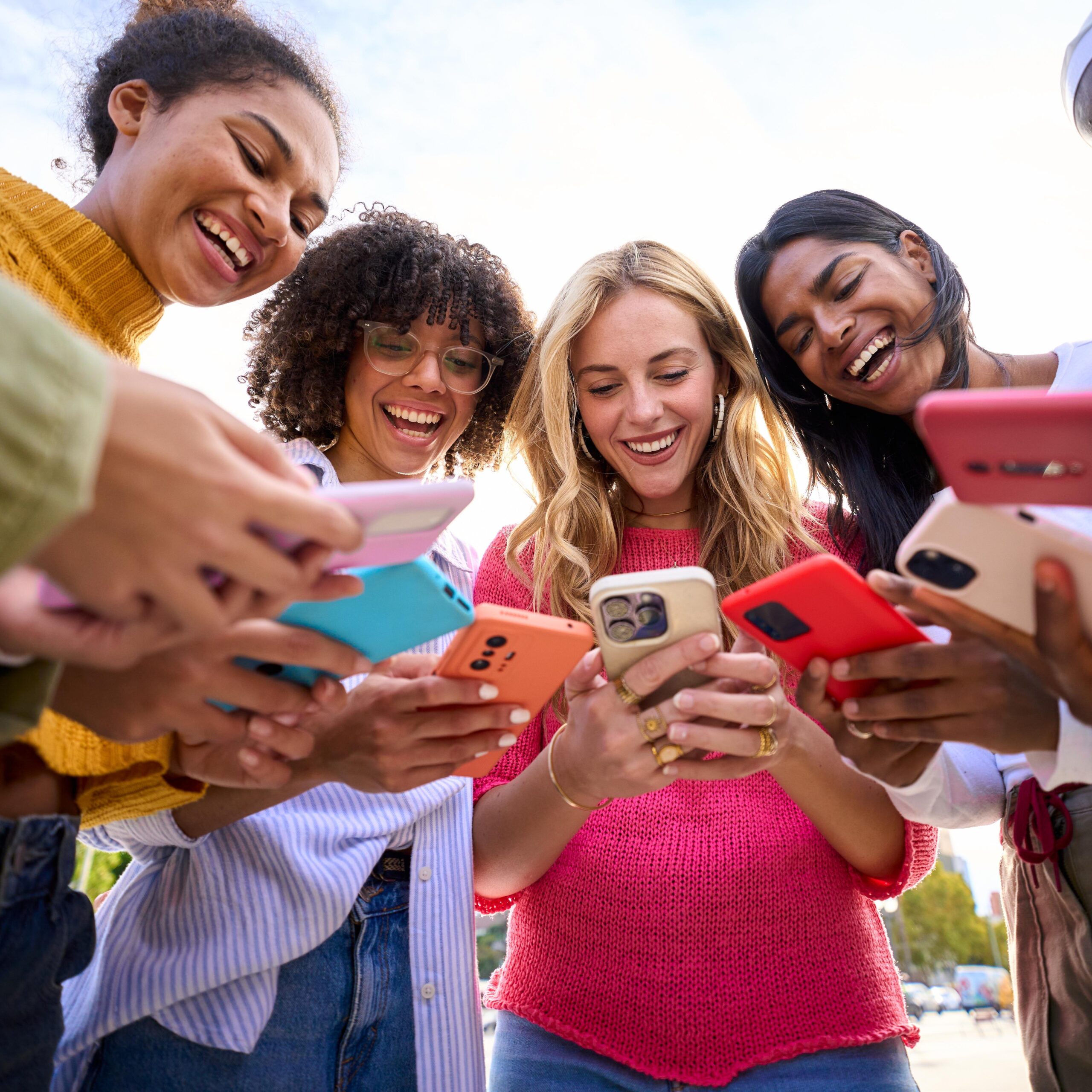 group,of,international,happy,generation,z,only,women,laughing,gathered